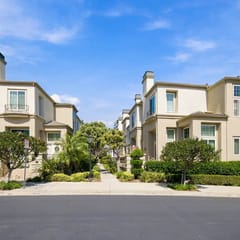 Luxury hideaway A/C, Pool, Spa, steps to beach