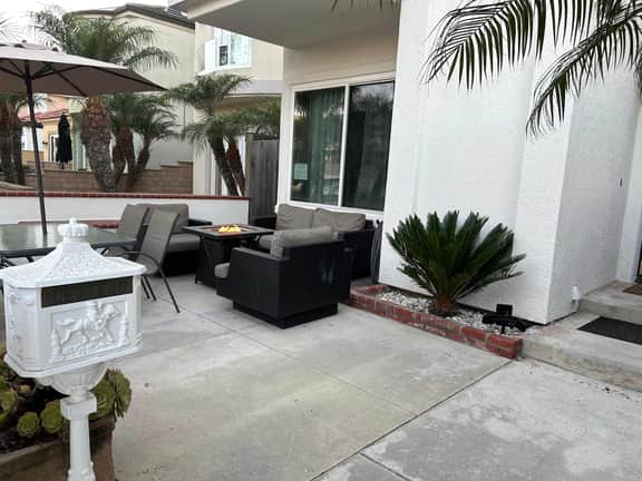 Luxury Beach Home|Rooftop Deck|Steps to Main St & the Beach | 4BR/4BA - Image 4
