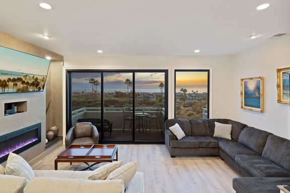Newly remodeled home with breathtaking ocean view. - Image 4